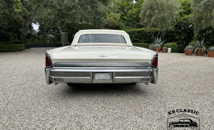 Lincoln Continental Convertible 1964