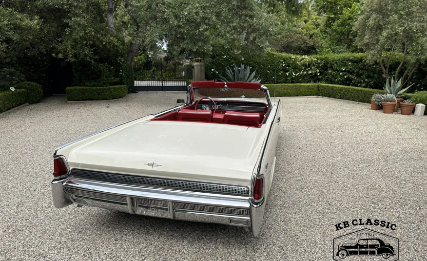 Lincoln Continental Convertible 1964