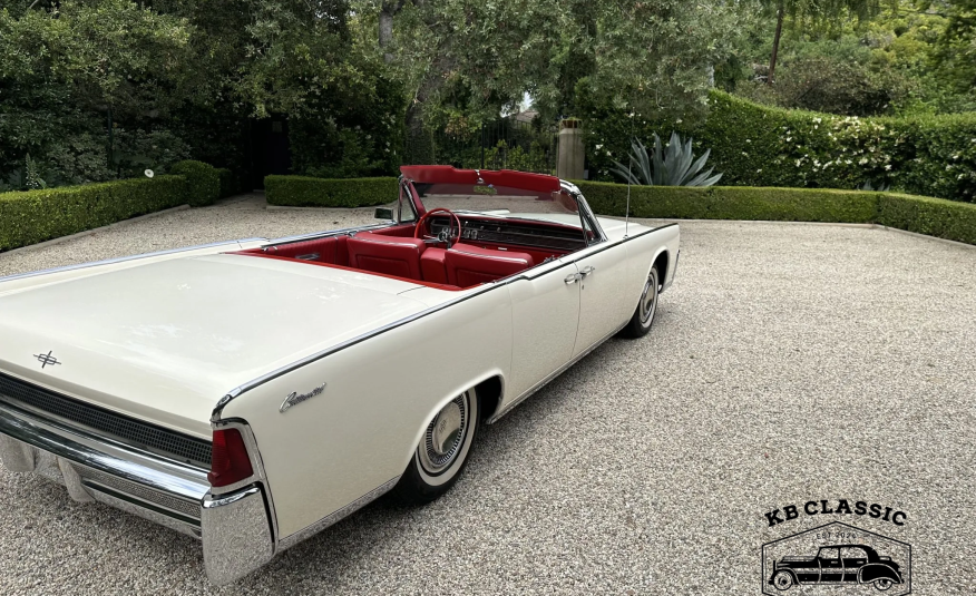 Lincoln Continental Convertible 1964