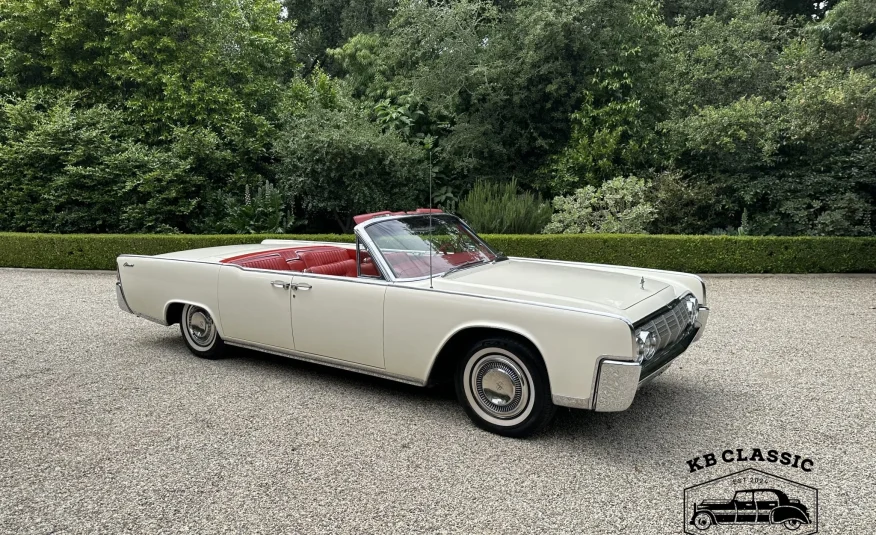 Lincoln Continental Convertible 1964