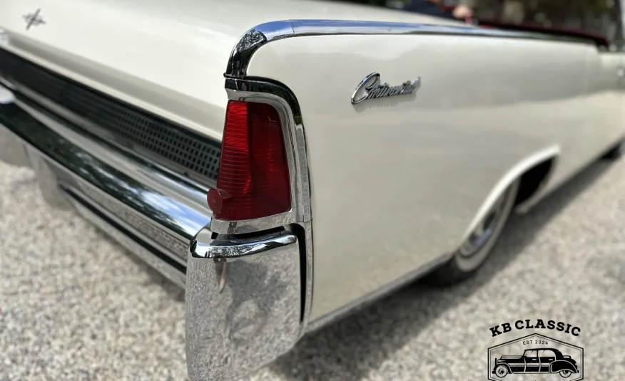 Lincoln Continental Convertible 1964
