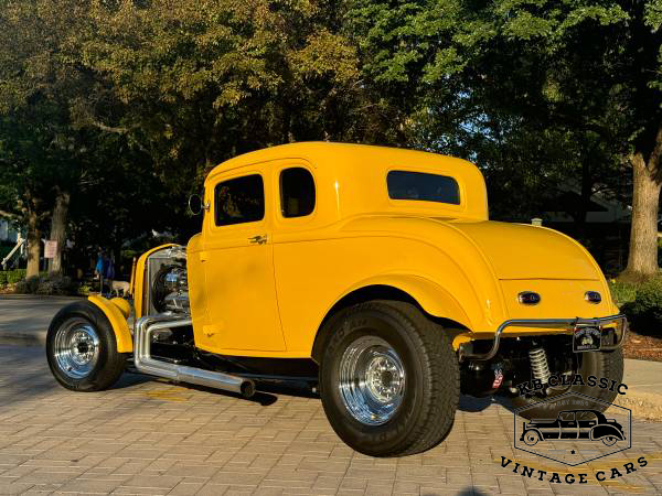 Ford 5 Window American Graffiti Hot Rod 1932