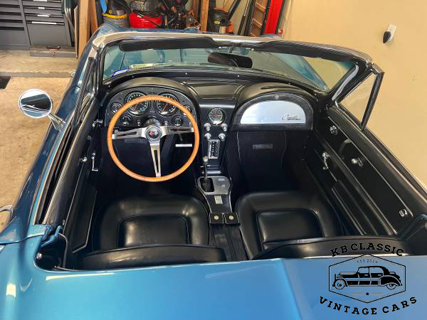 Chevrolet Corvette Stingray Roadster 1965